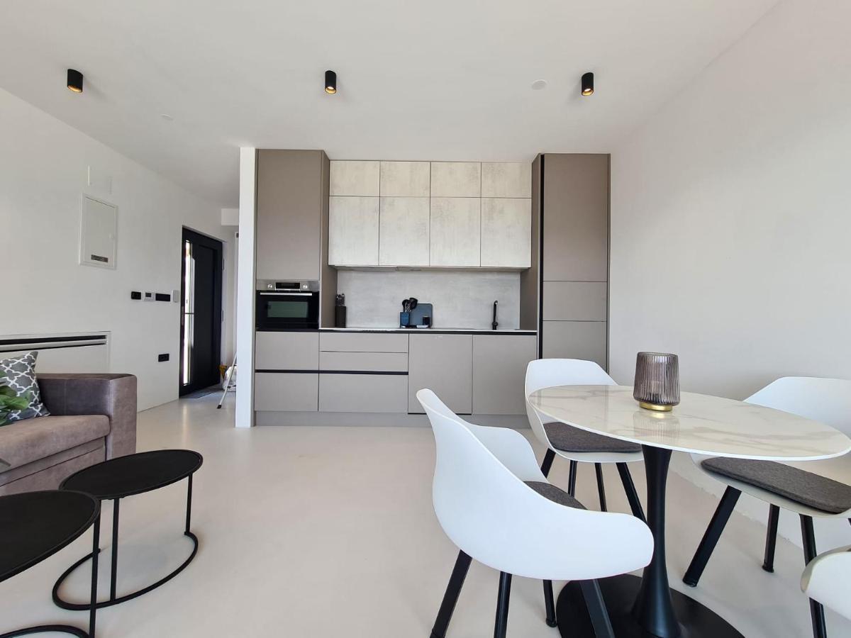 The Five Stars Croatia Apartman Novi Vinodolski Kültér fotó